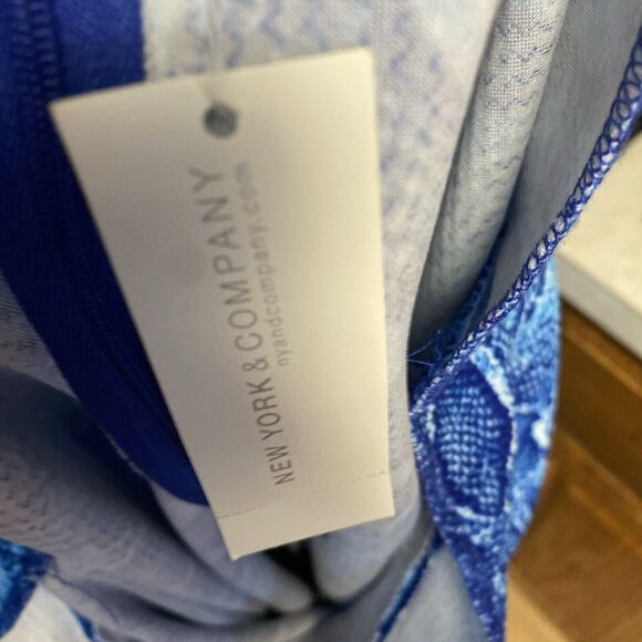 New York & Company NY&C Skirt‎ Medium Blue Snake Print - Picture 5 of 6